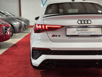 RS3 *2.5 TFSI*QUATTRO*LIMO*CARPLAY*B&O*MASSAGE