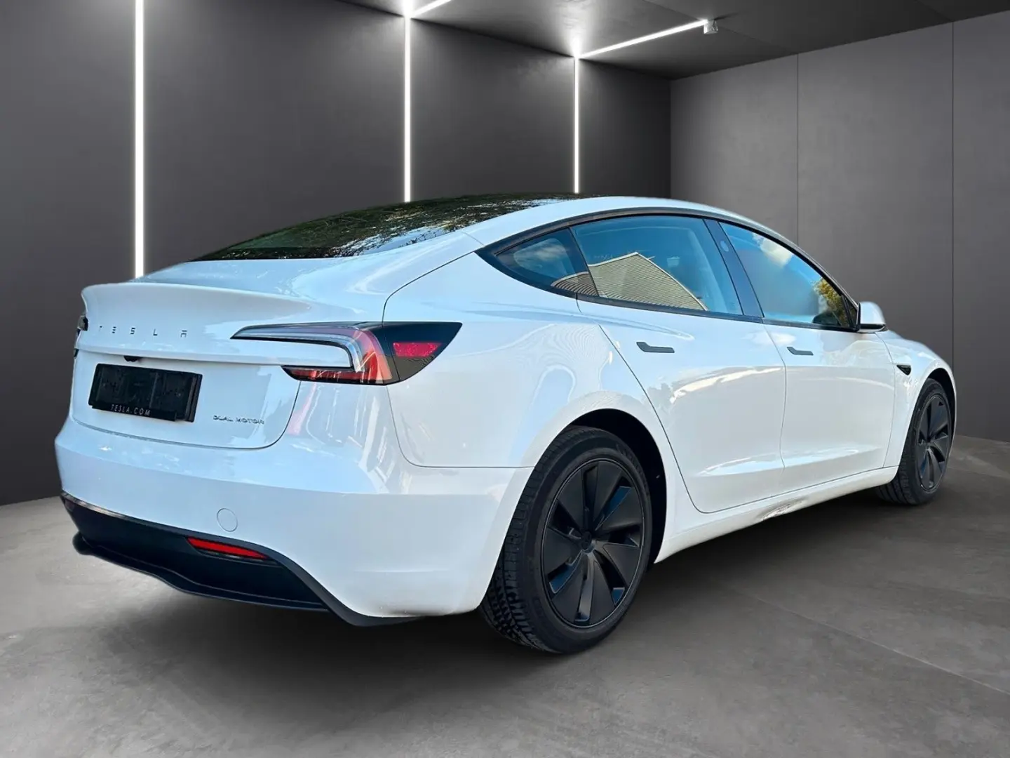 Model 3 Long Range Dual AWD / Facelift /