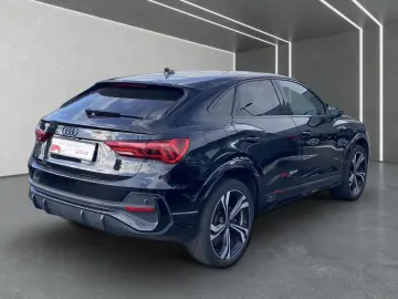 Q3 Sportback 45 TFSI e S line S tronic *MATRIX*