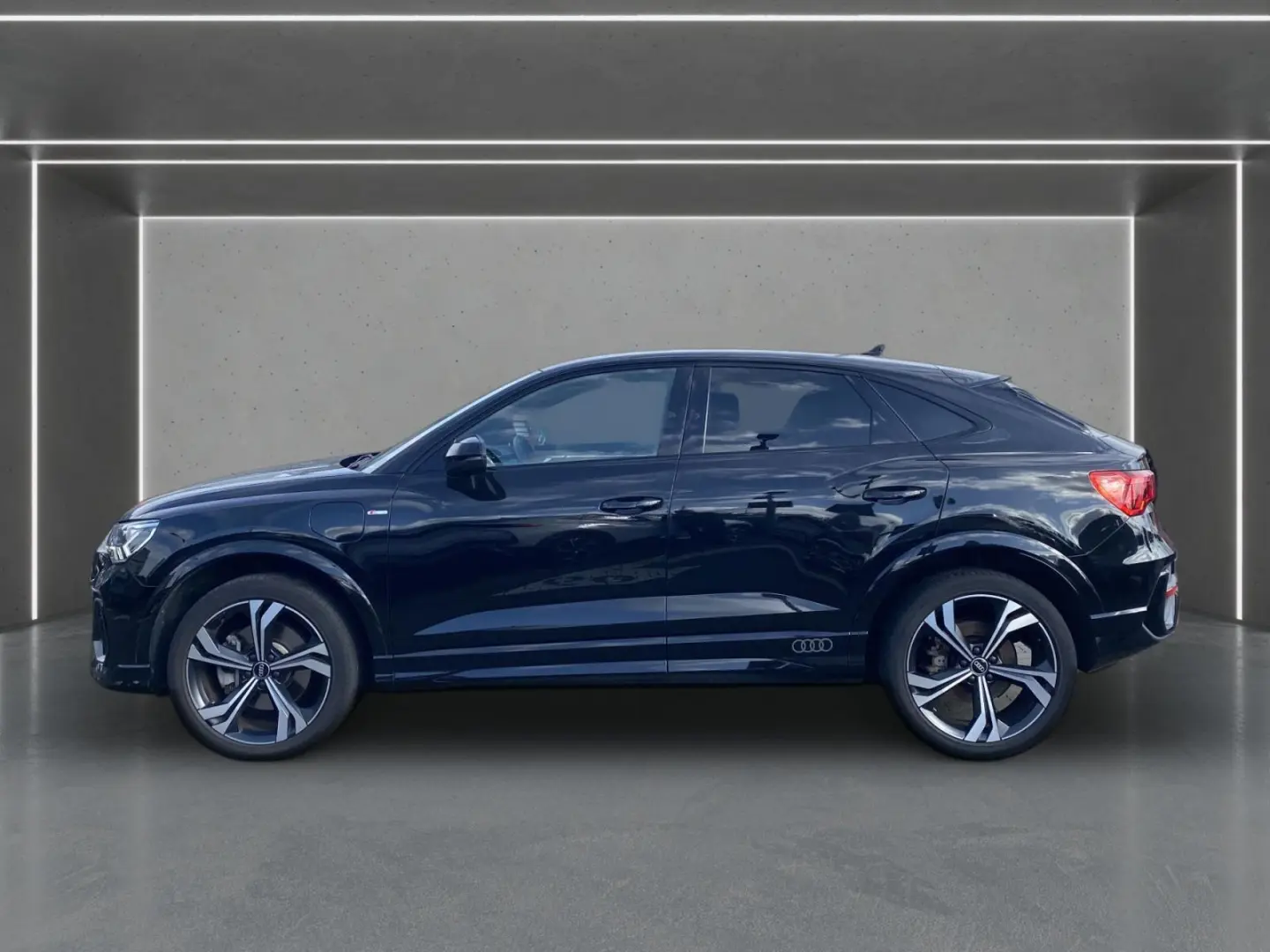 Q3 Sportback 45 TFSI e S line S tronic *MATRIX*