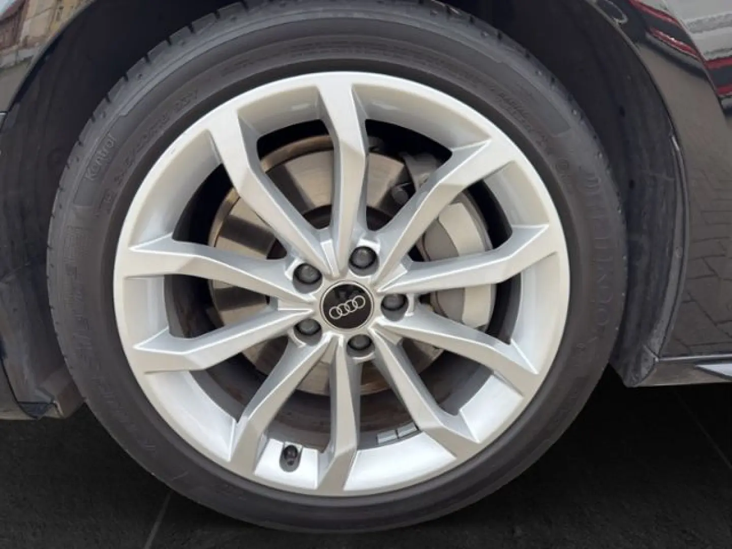 Audi A4 2,0 TFSI quattro S line MATRIX NAVI