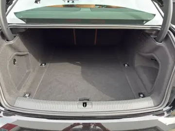 Audi A4 2,0 TFSI quattro S line MATRIX NAVI