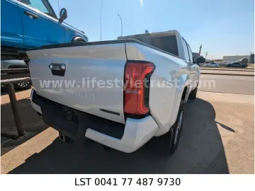 Tacoma Limitrd  Hybrid  4x4 € 48.500 T1 Export