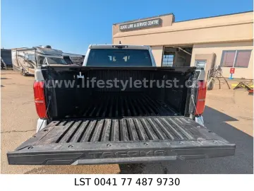 Tacoma Limitrd  Hybrid  4x4 € 48.500 T1 Export
