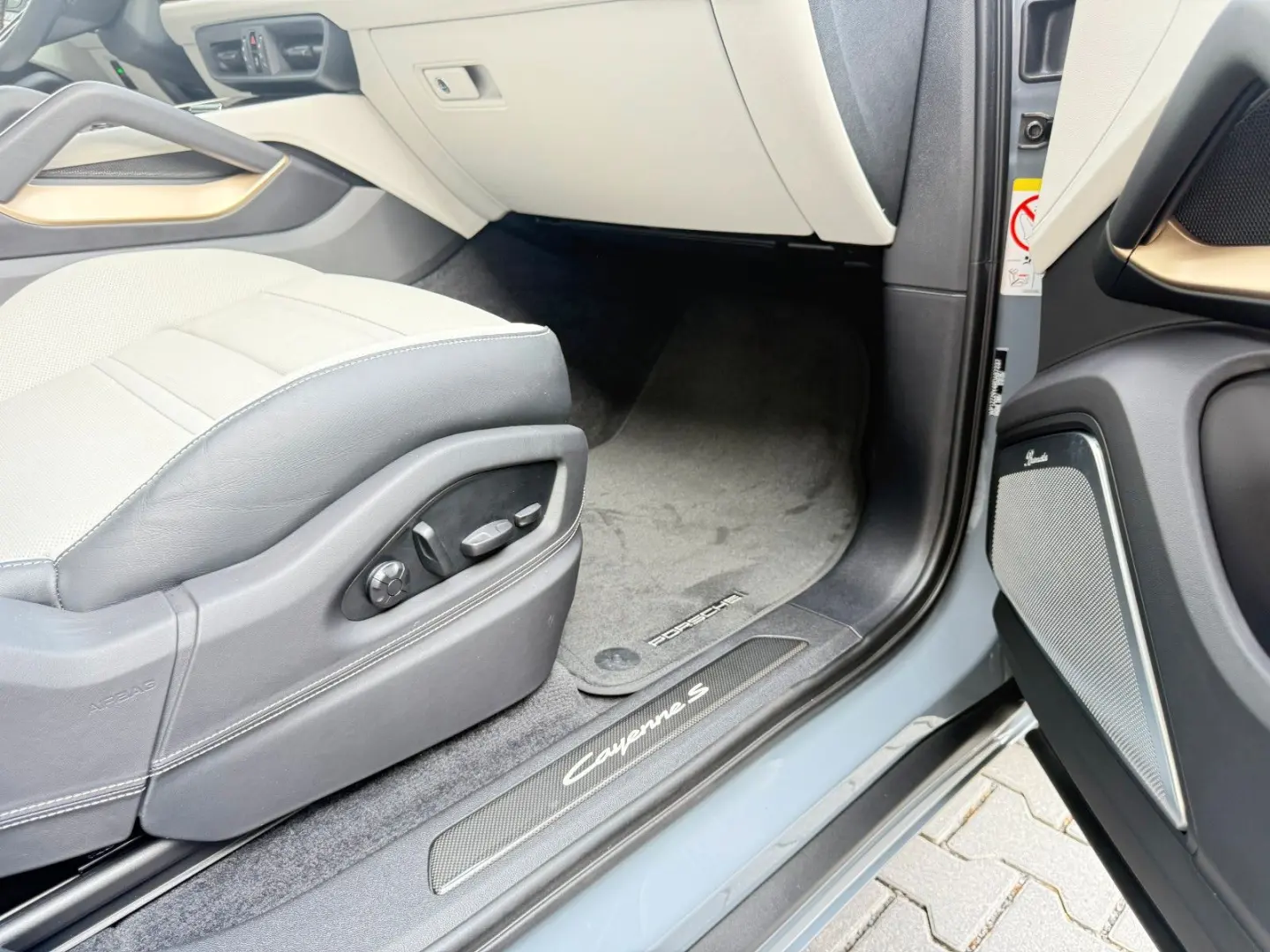 Cayenne*CoupeS*Individual*3xTV*360°ACC*BURMESTER