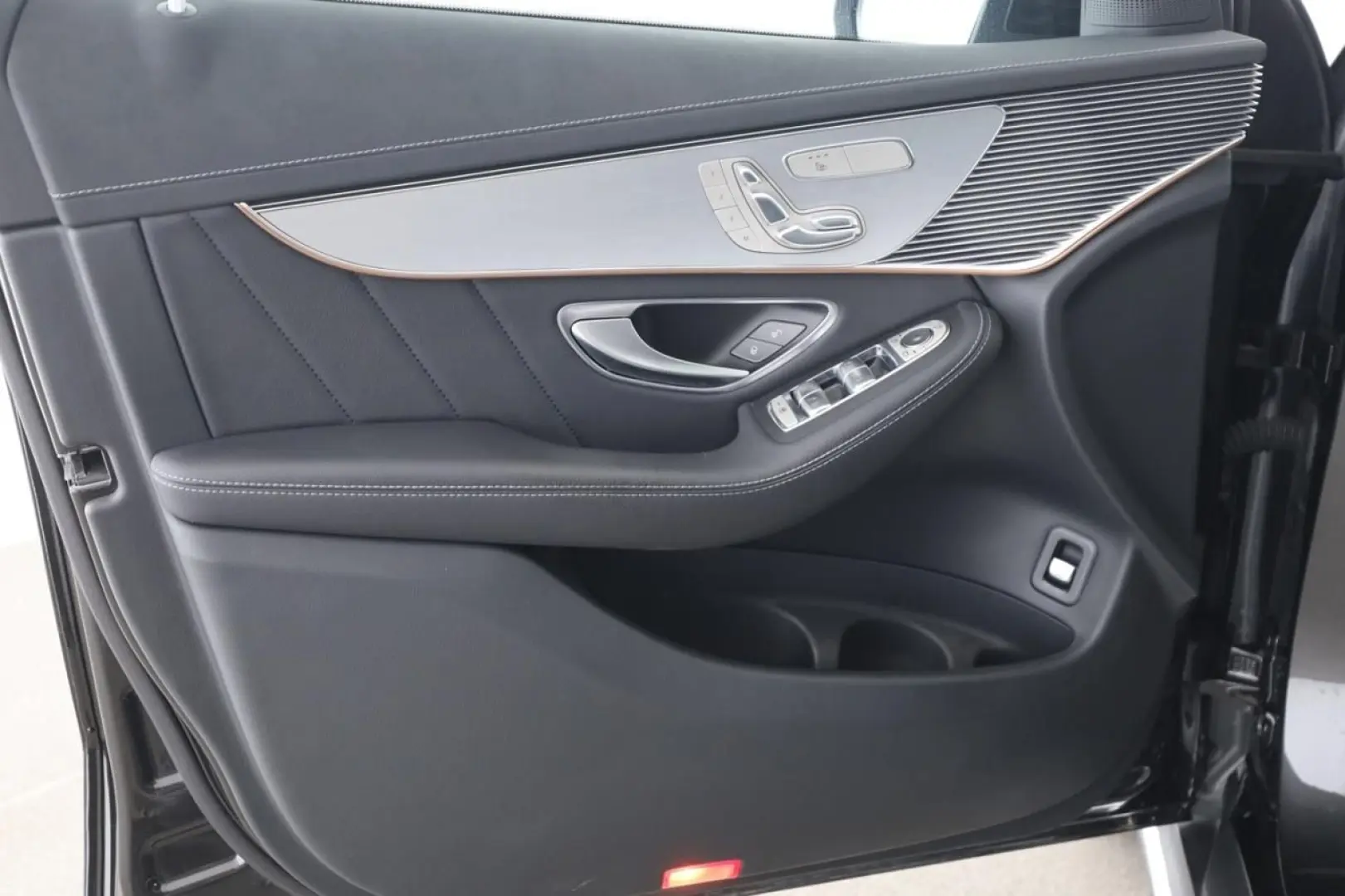 EQC 400 4M AMG Distronic Memory SHD AHK 360° HUD