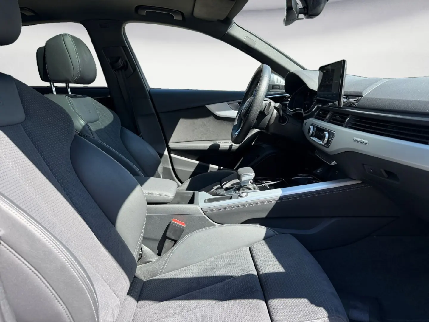 Audi A4 50 TDI quattro tiptronic S line