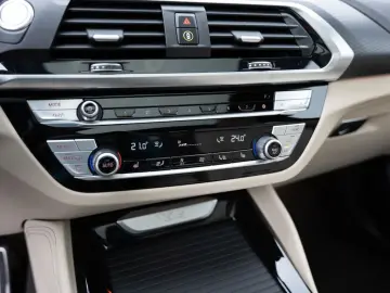 X4 xDrive 20d M-Sport X PANO 360° LED STANDHZ