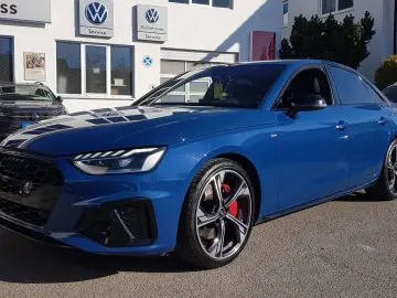 Audi A4 Lim. 45 TFSI quatt S line MATRIX