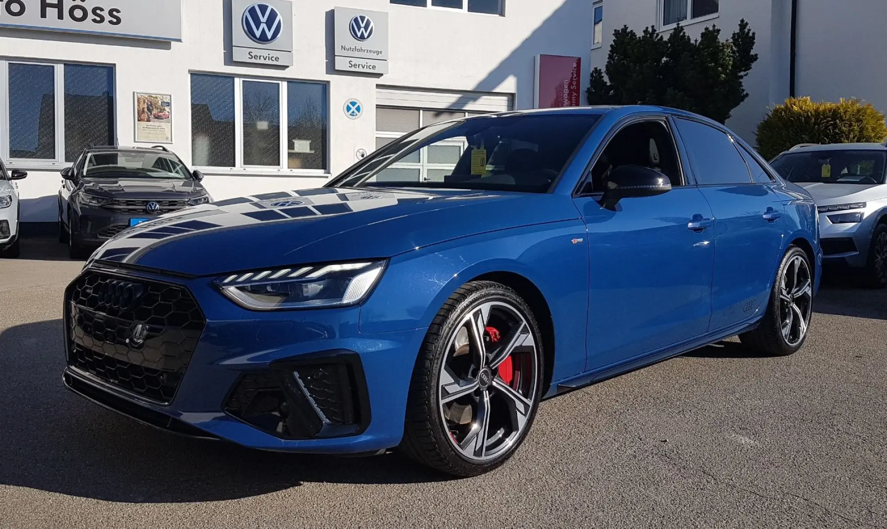 Audi A4 Lim. 45 TFSI quatt S line*MATRIX*