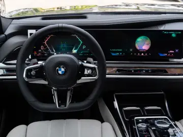 BMW 740 d xDrive M SPORT. CER.