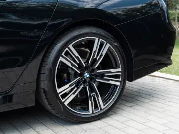 BMW 740 d xDrive M SPORT. CER.