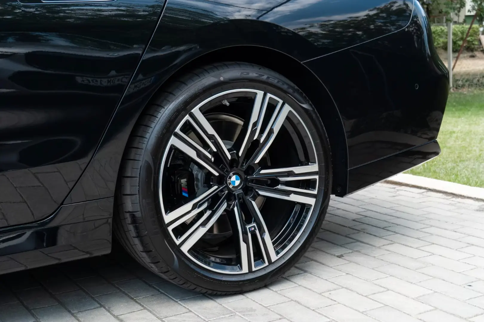 BMW 740 d xDrive M SPORT. CER.