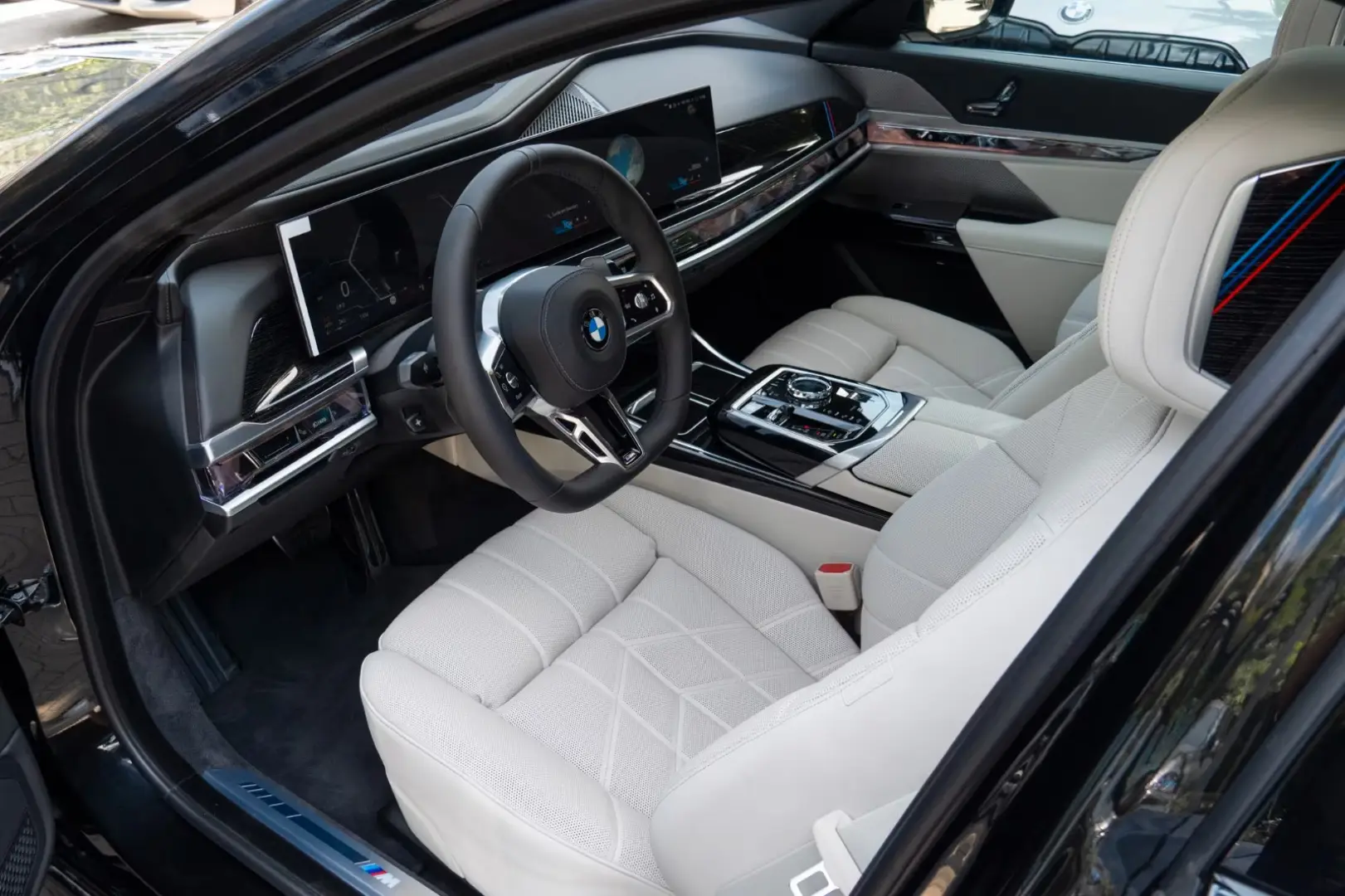 BMW 740 d xDrive M SPORT. CER.
