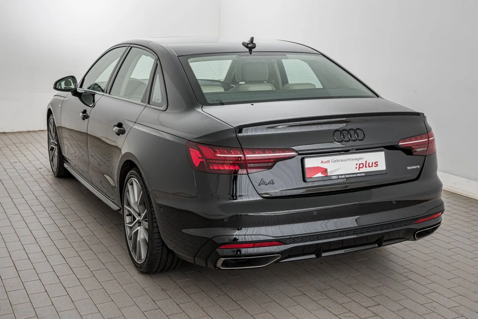 Audi A4 Limousine S line 45 TFSI qu.S tr.360°