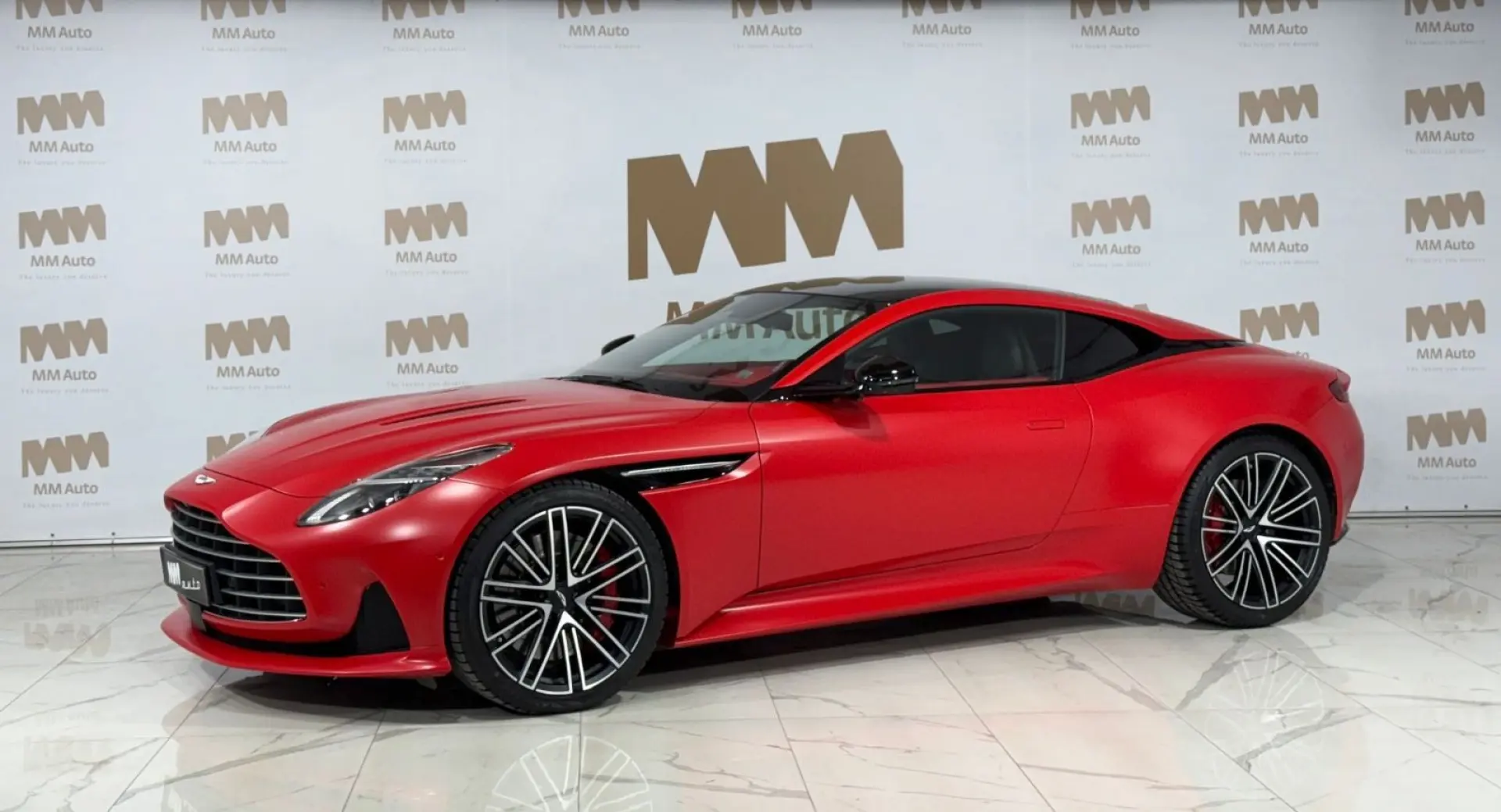 DB12 4.0 V8