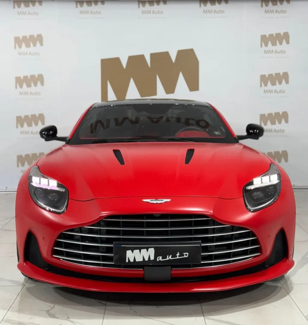 DB12 4.0 V8