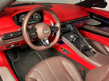DB12 4.0 V8