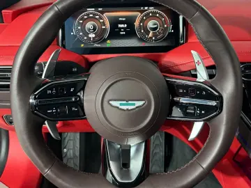DB12 4.0 V8