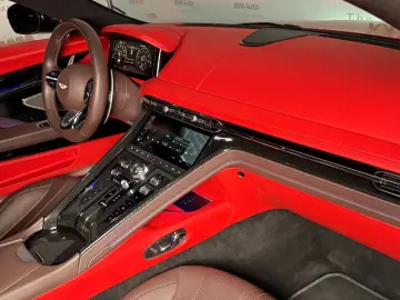 DB12 4.0 V8