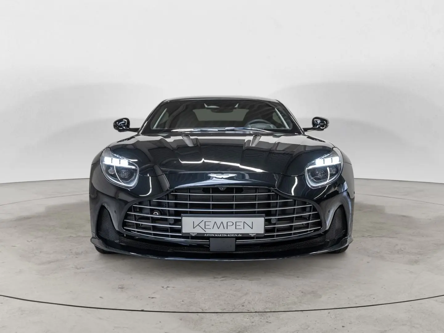 DB12 Oberon Black Carbonbremse Interieur Duotone