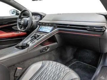 DB12 Oberon Black Carbonbremse Interieur Duotone