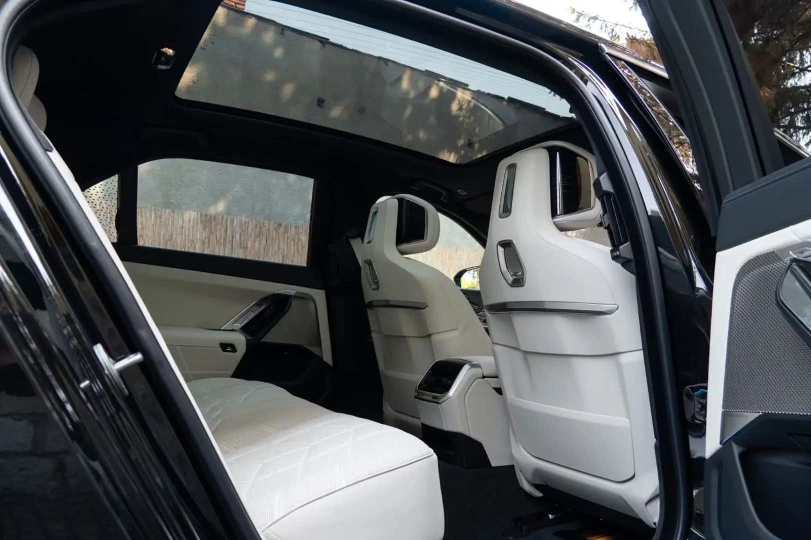 BMW 740 d M SPORT. DR.. ASS.PRO. MASAJ.