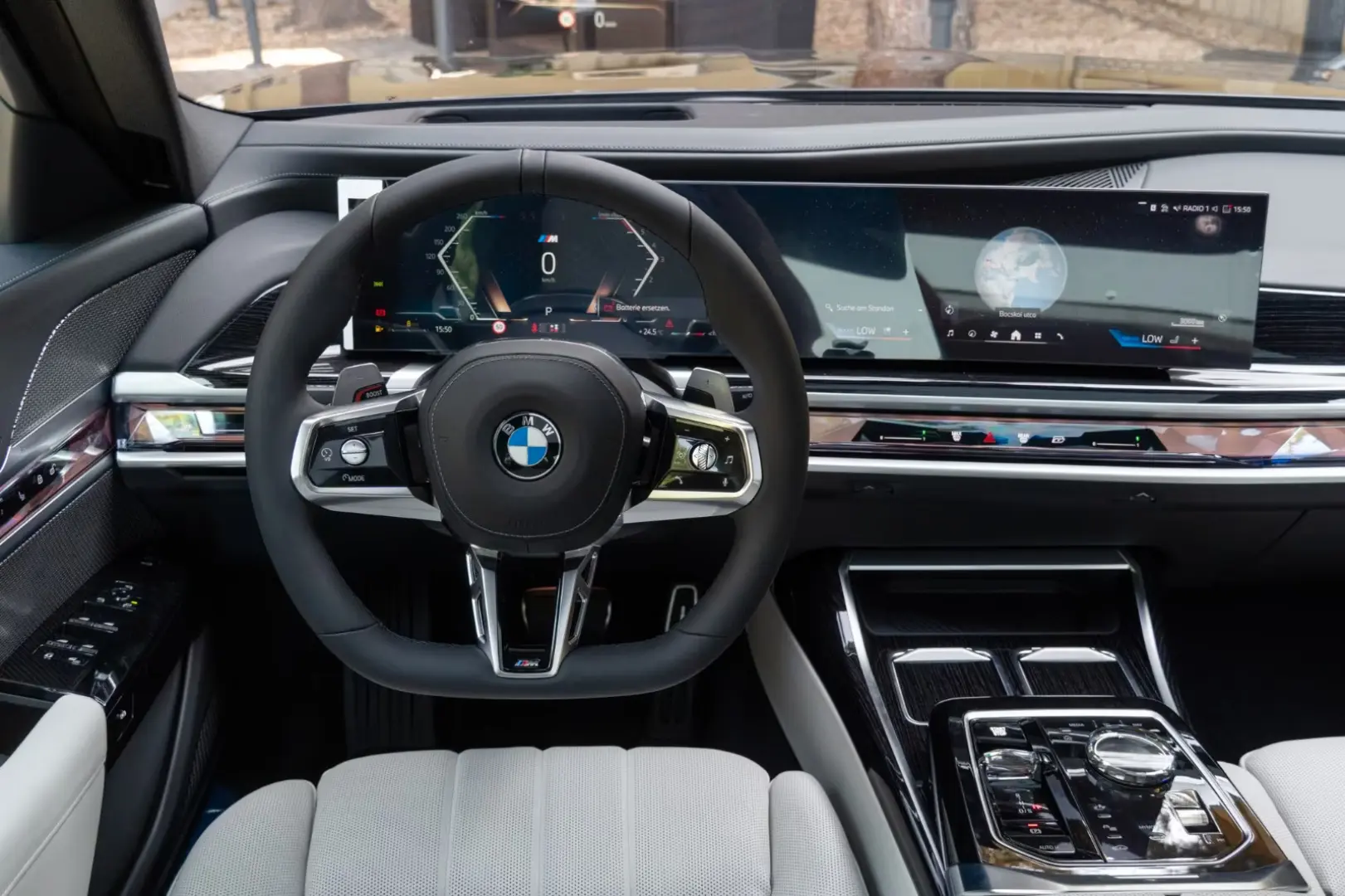 BMW 740 d M SPORT. DR.. ASS.PRO. MASAJ.