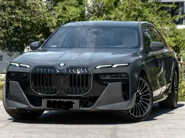 BMW 740 d M SPORT. INDIVID. MASAJ.