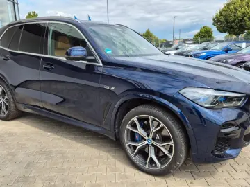 X5 xDrive45e ///M-Sport/Sky-Lounge/ACC/Laser/H&K