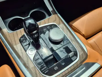 X5 xDrive45e ///M-Sport/Sky-Lounge/ACC/Laser/H&K