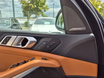 X5 xDrive45e ///M-Sport/Sky-Lounge/ACC/Laser/H&K