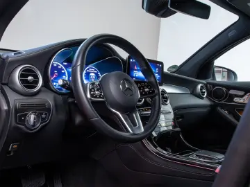 GLC 300e Coupe 4M AMG Leder 360°Keyless AIR Memo
