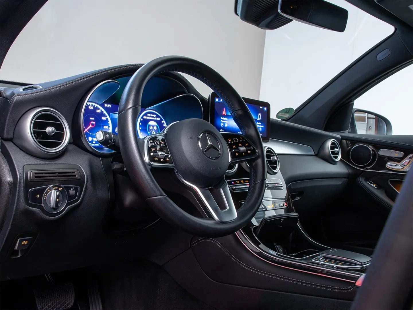 GLC 300e Coupe 4M AMG Leder 360°Keyless AIR Memo