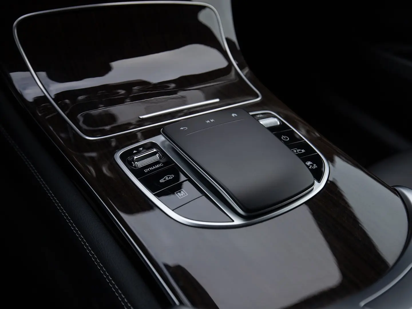 GLC 300e Coupe 4M AMG Leder 360°Keyless AIR Memo
