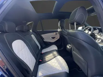 GLC 300 de AMG LINE DESIGNO 4Matic PANO BURMESTE