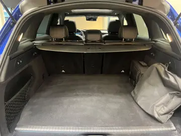 GLC300 e 4M *NIGHT*PANO*MASSAGE*AHK*BURM*DISTR*