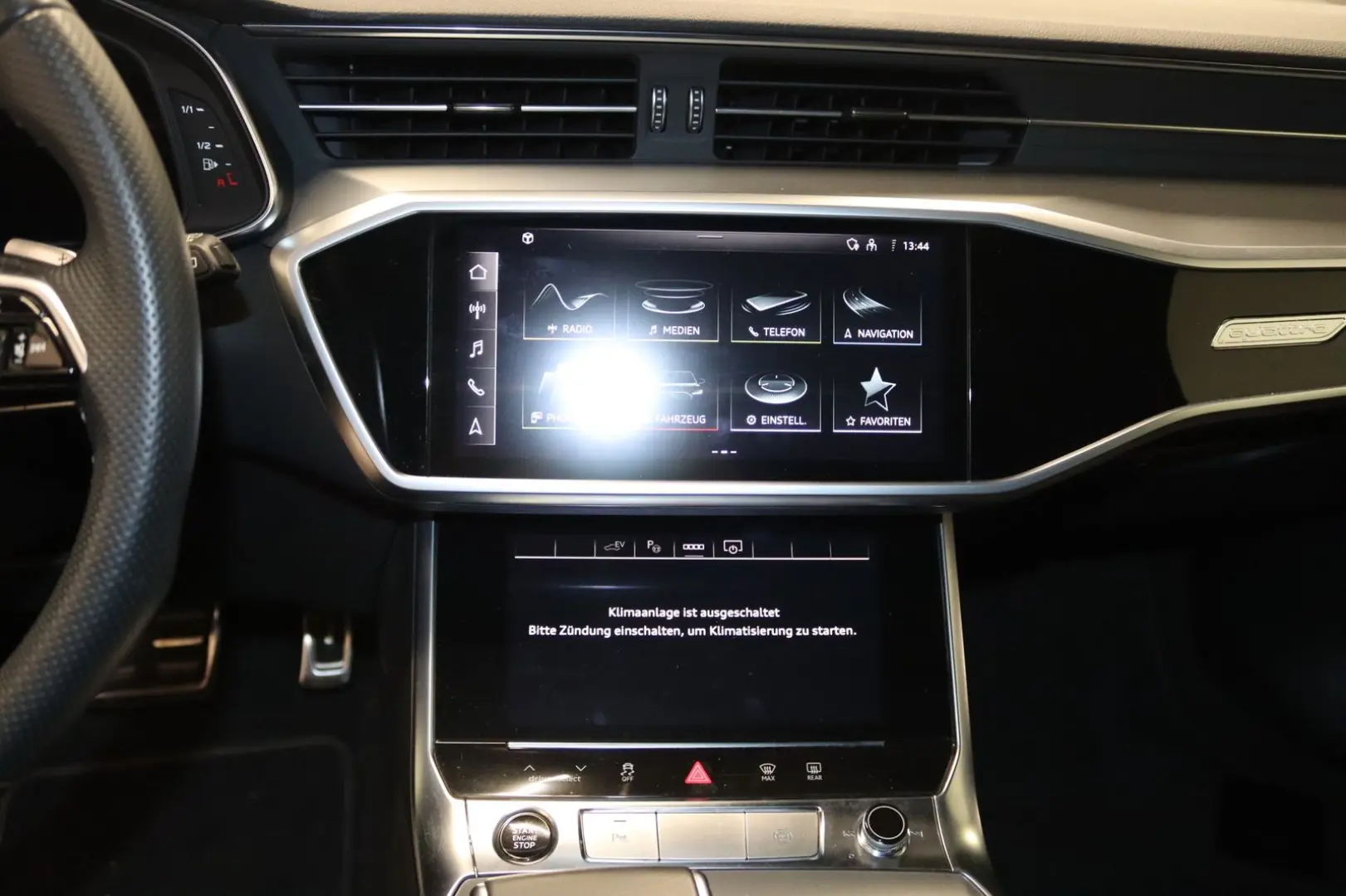 Audi A6 Av. 55 TFSI e qu. S line-B&O-Matrix-
