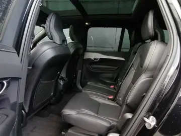 XC90 B5 D AWD R-Design 7-Sitzer 360°, Pano uvm.