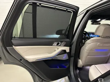 X5 M60i xD Bowers/Carbon/Standhzg/AHK/Sky