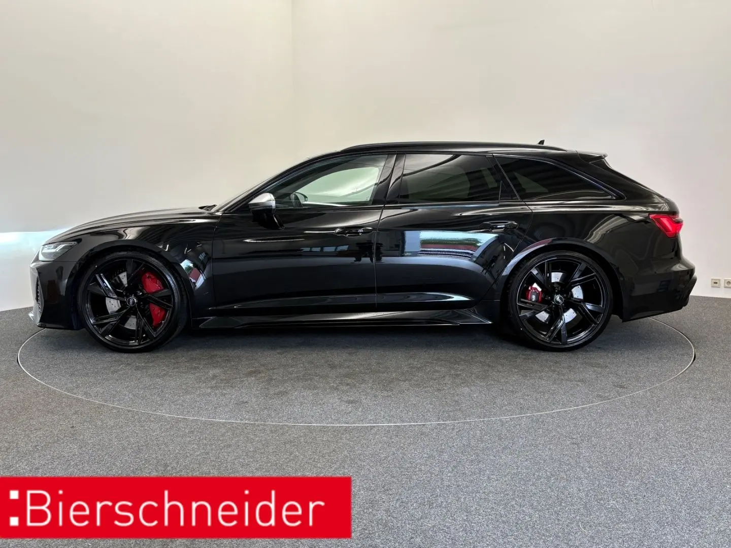 Audi RS6 Avant LASER 22 S- B&O PANO VIRT