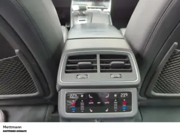 Audi RS6 Avant PANO*AHK*B&O*LED