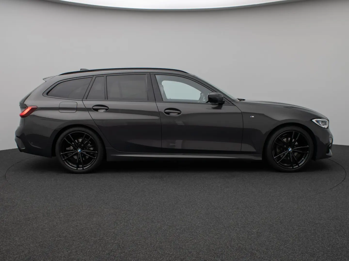 320i M Sport Kamera DAB Laser Alarm Leder 19Zoll