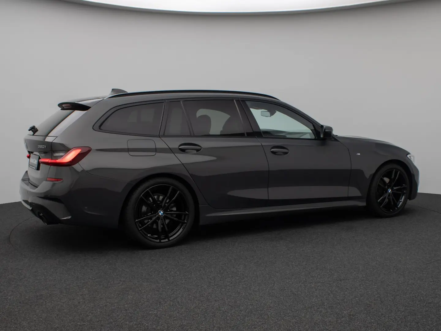 320i M Sport Kamera DAB Laser Alarm Leder 19Zoll