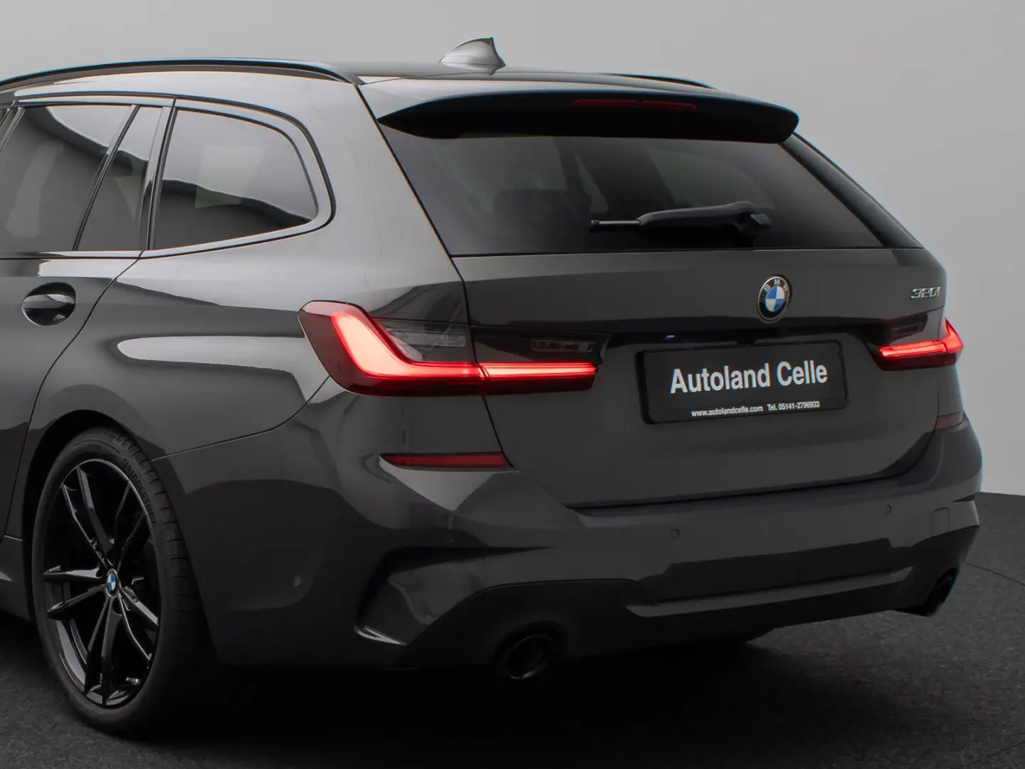 320i M Sport Kamera DAB Laser Alarm Leder 19Zoll