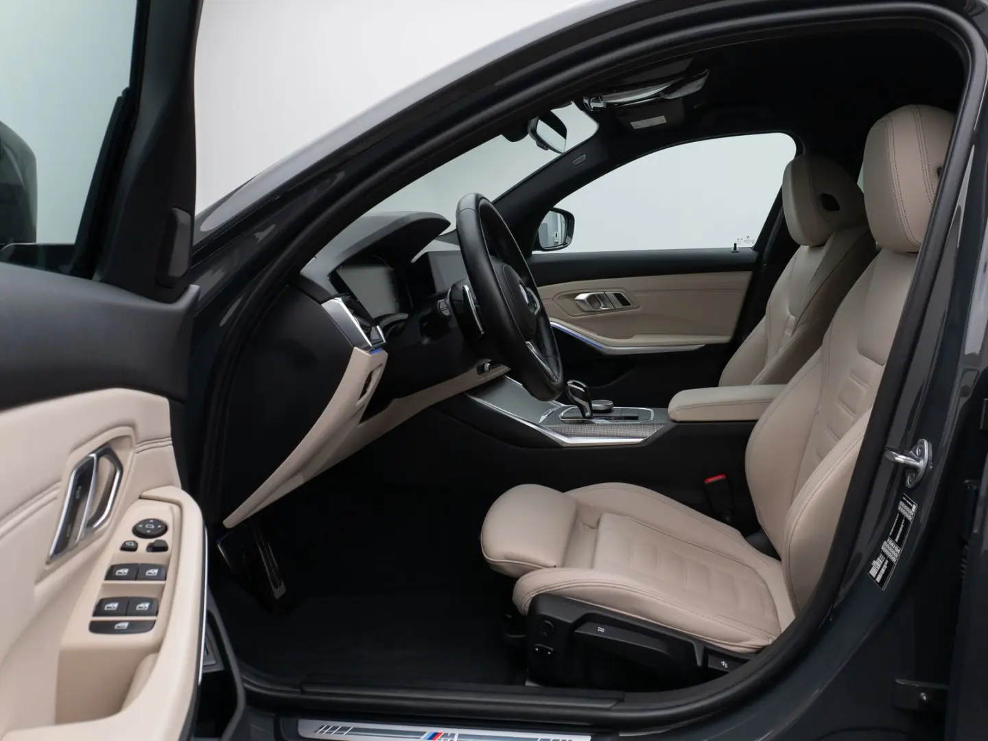 320i M Sport Kamera DAB Laser Alarm Leder 19Zoll