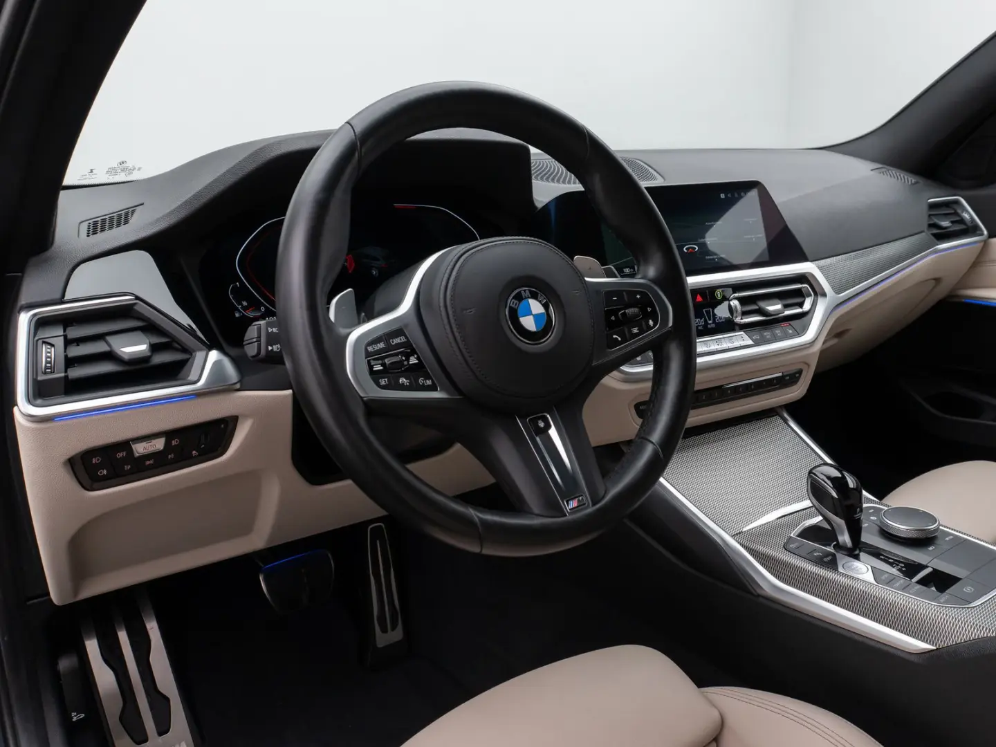 320i M Sport Kamera DAB Laser Alarm Leder 19Zoll