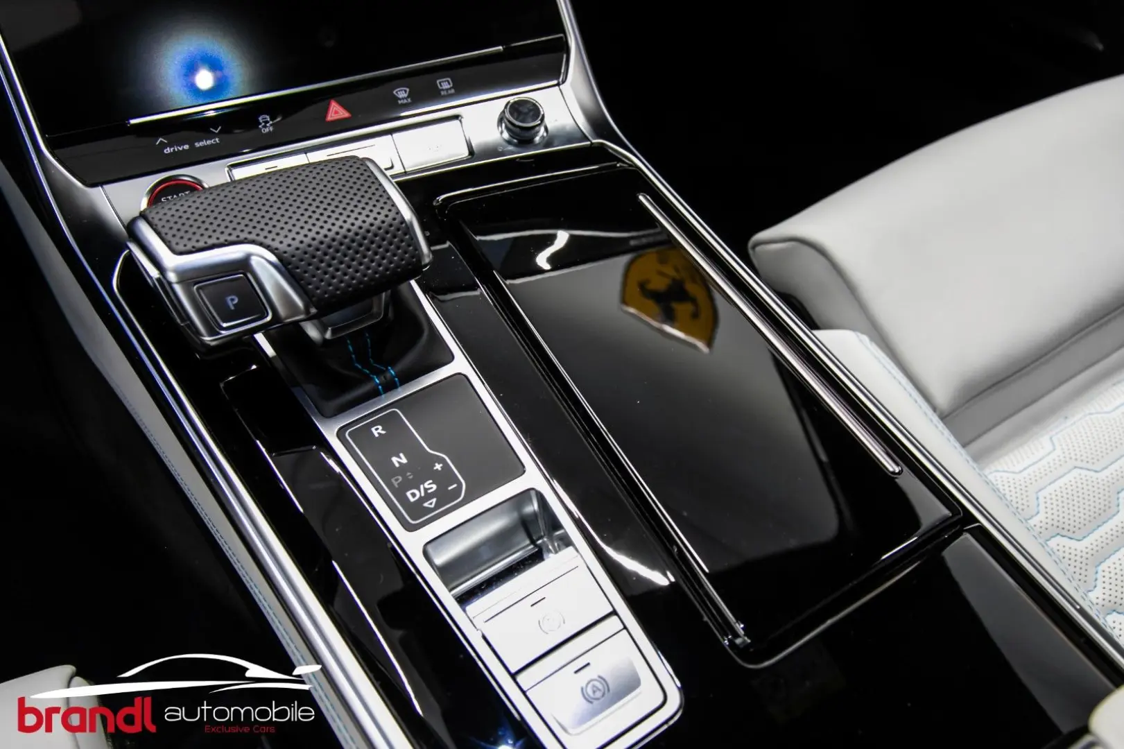 RS6 Avant 4.0 TFSI performance/ Exclusive/ DE/1t