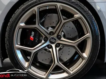 RS6 Avant 4.0 TFSI performance/ Exclusive/ DE/1t