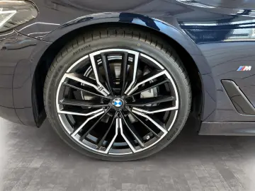 530d Limousine M Sport Standheizung AHK Kamera